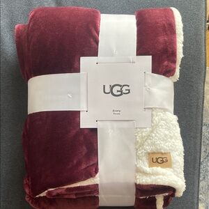 UGG Maroon and White Avery Throw
